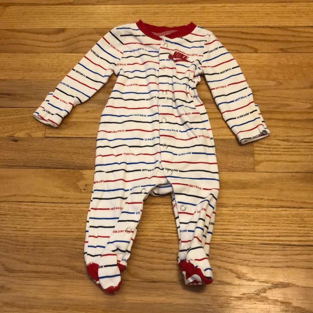 Nike baby long sleeve 3m onesie - NWOT